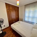 Reyes De Espana / Free Parking & Wi Fi