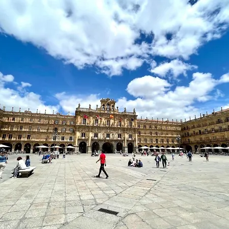 شقة Reyes De Espana / Free Parking & Wi Fi