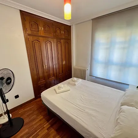 Reyes De Espana / Free Parking & Wi Fi